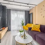 Lighthouse - Premium Porto Nadmorskie Tarasy * Kołobrzeg