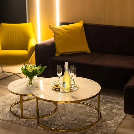 Lighthouse - Premium Porto Nadmorskie Tarasy * Kołobrzeg